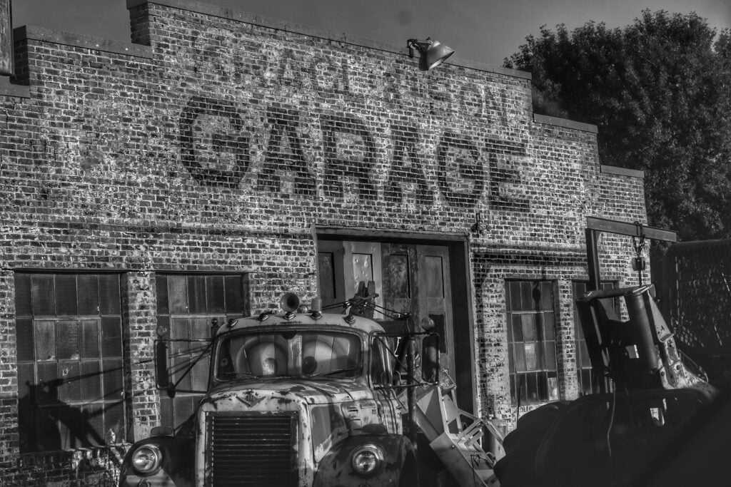 Car garage