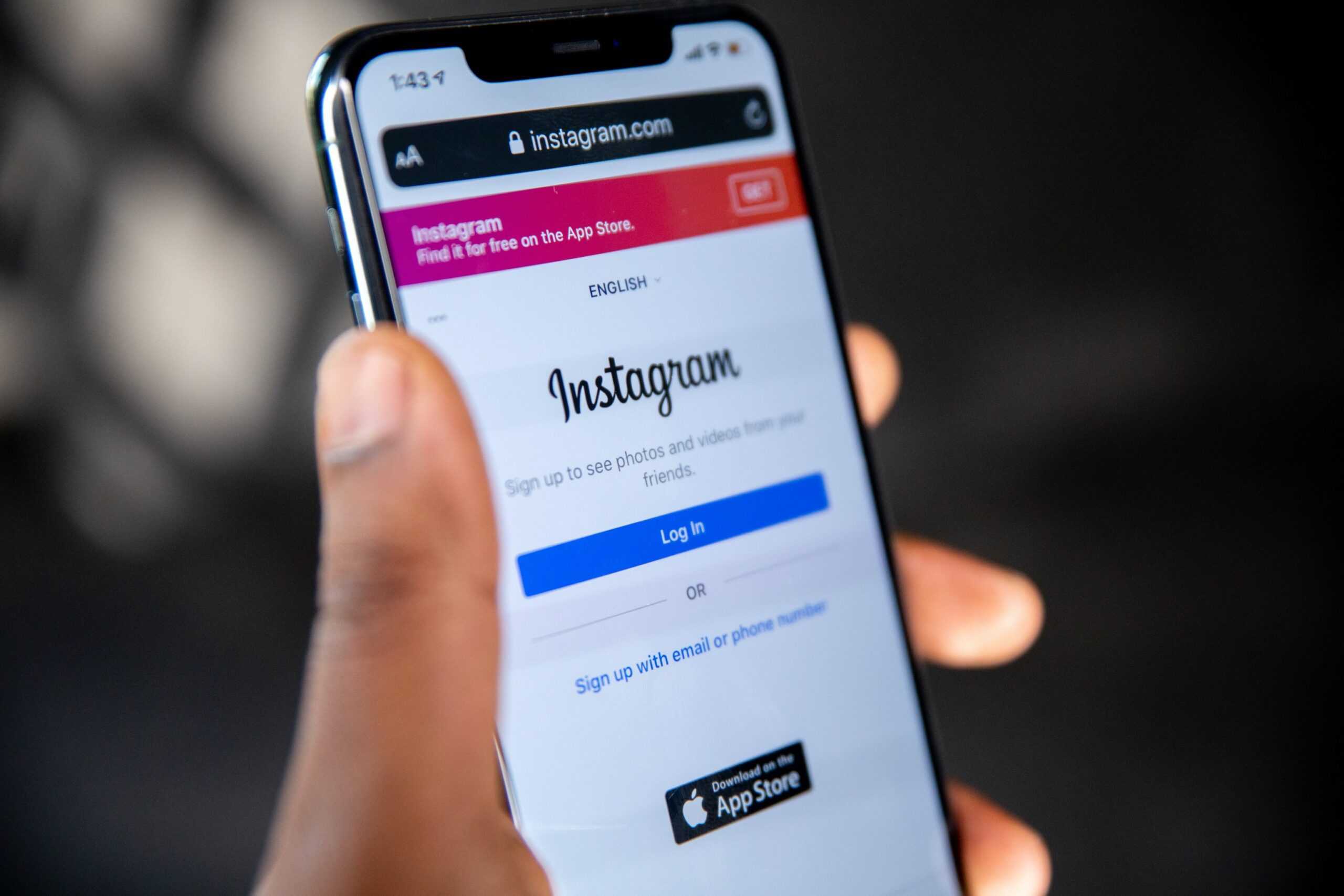 How to unlink Facebook from Instagram