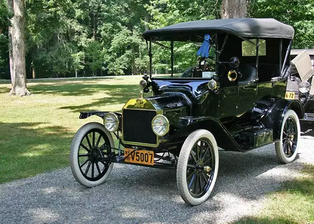 first electric car, ford model T