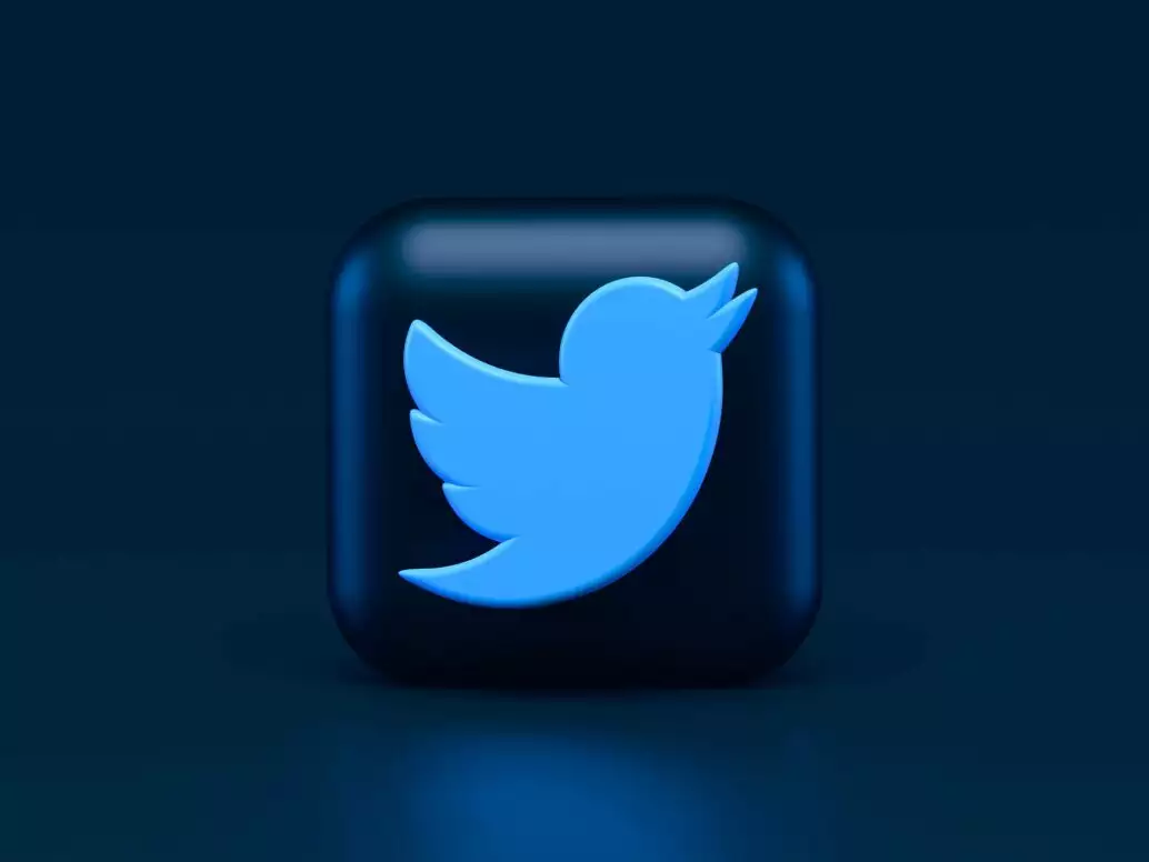 How to change Twitter password (Twitter logo)