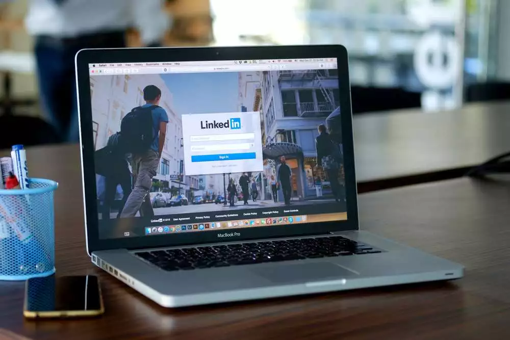 how to add promotion on linkedin
