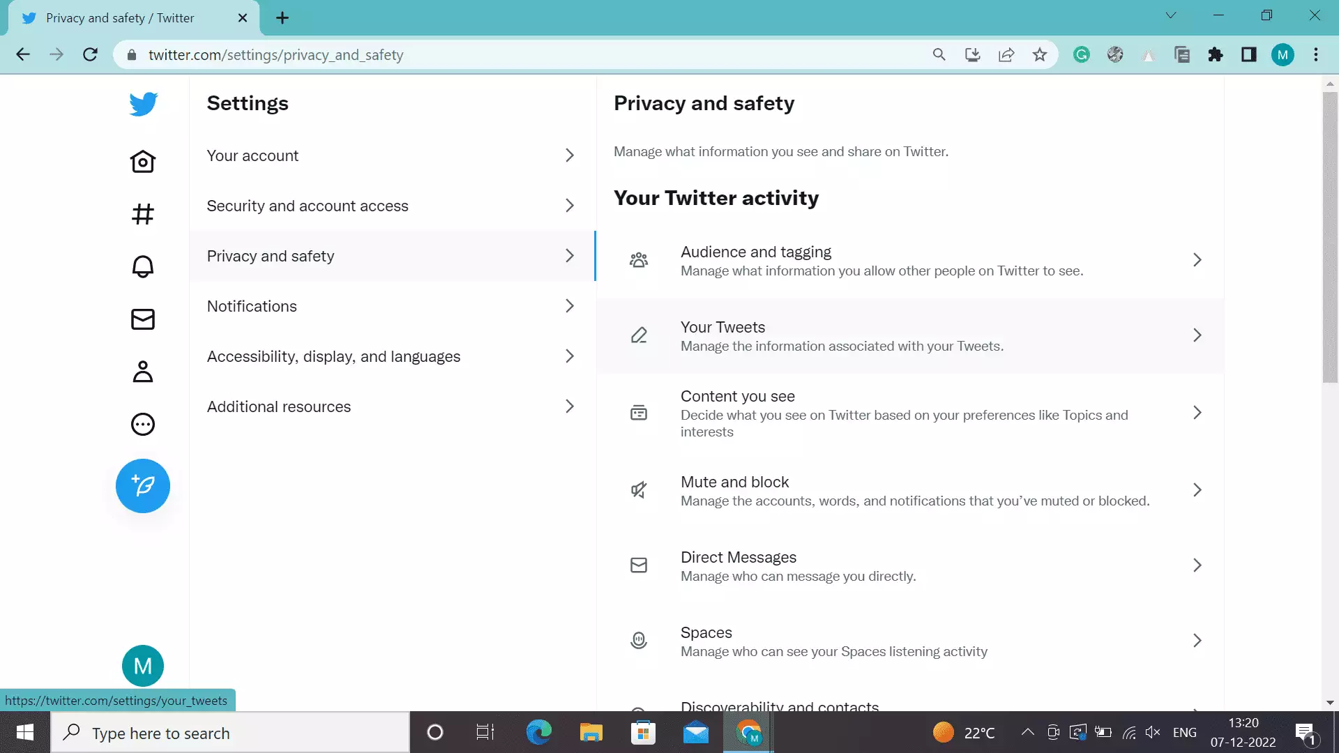 How to private your Twitter account on your desktop