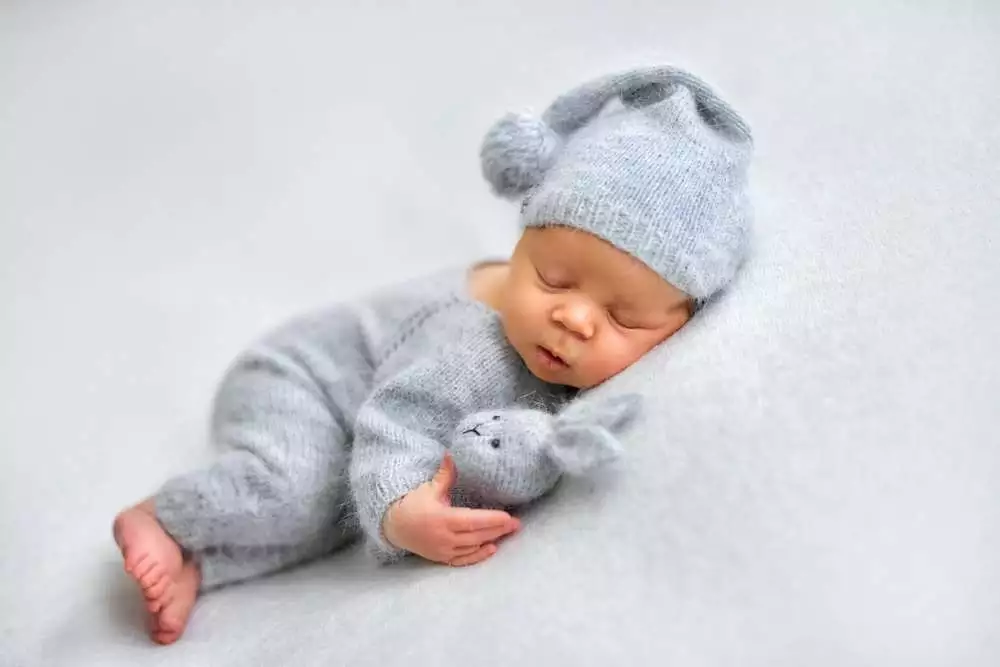 21 Trendy Newborn Photography Ideas | A Complete Guide!