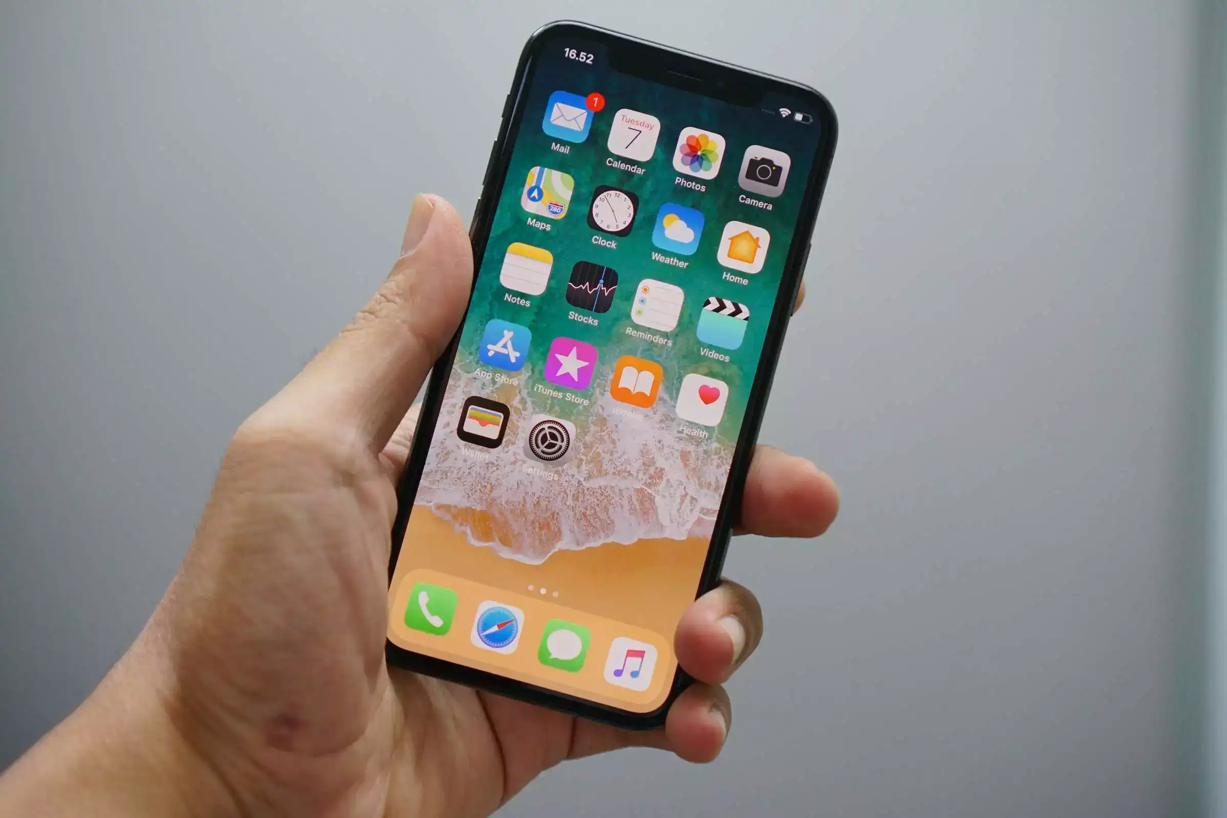 How To Block Unknown Calls On iPhone
